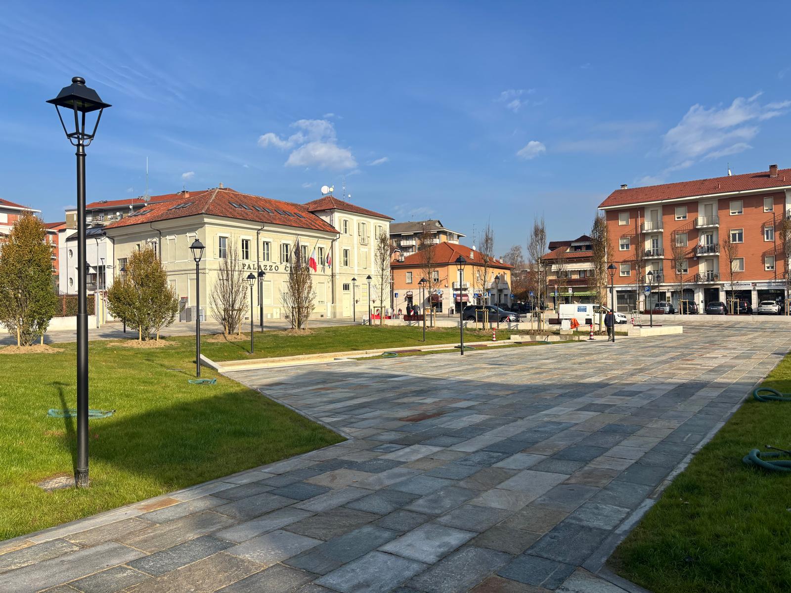 Vista generale della nuova Piazza Vittorio Veneto
